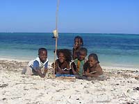  - Enfants de Tsifota - Plong&eacute;e sous-marine
