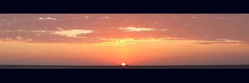 Coucher de soleil sur la baie de Ranobe